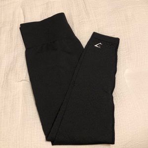 Gym shark leggings